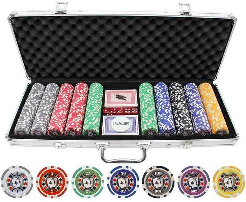 Các thành phần của một bộ Poker